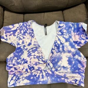 Torrid Purple and Pink Tie-Dye ruffle swim top size 1